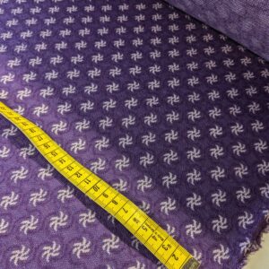 Lilla mustriline žakaar 80% meriinovill 20% polüester Laius 160 cm  Kaal 190 g/m²