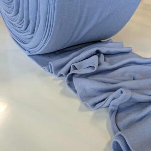 Jääsinine 100% meriinovill Laius 22*2 cm Kaal 180 g/m²